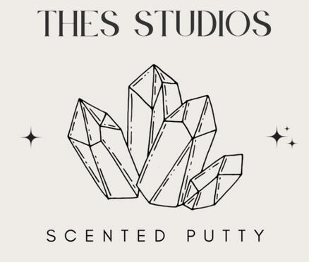 Dental studen doing diamond painting and owning a putty shop ✨